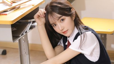 土豪漫画《万能履历表》完整版无删减观看